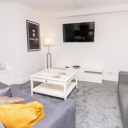 D'City Apartment, Up To 5 Guests ダンディー エクステリア 写真
