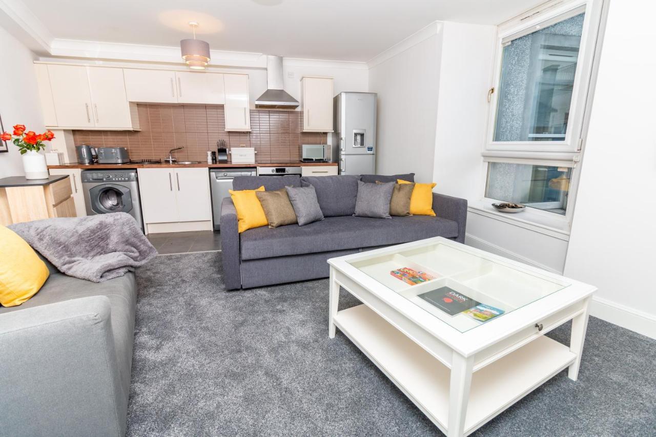 D'City Apartment, Up To 5 Guests ダンディー エクステリア 写真